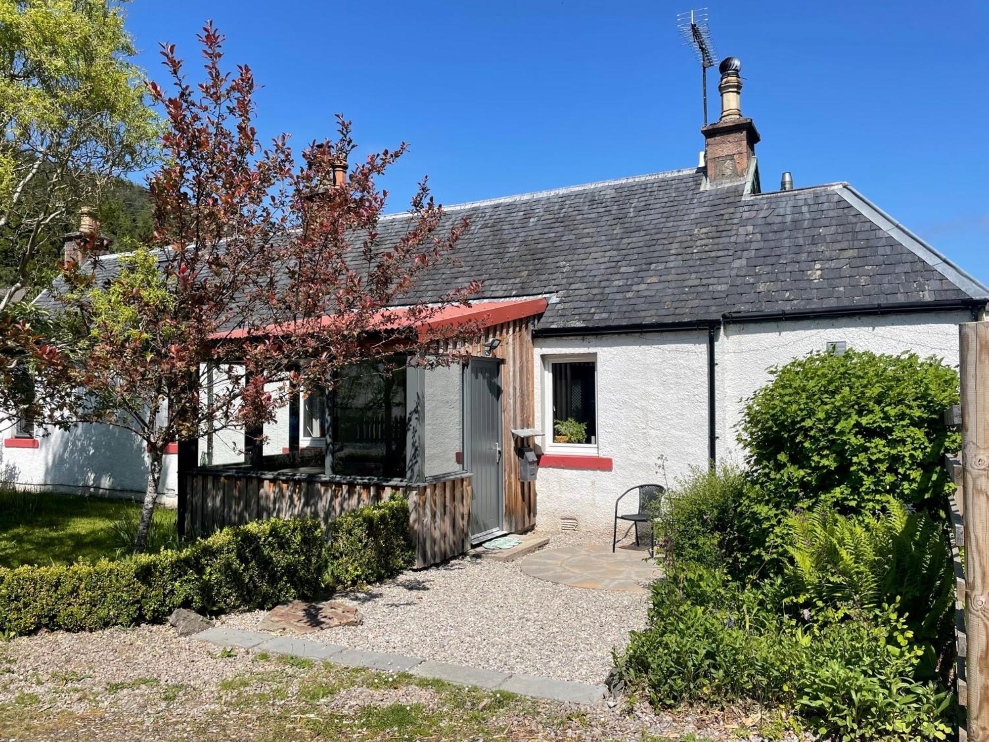 One Bed Cosy Highland Cottage Near Beauly Exteriér fotografie